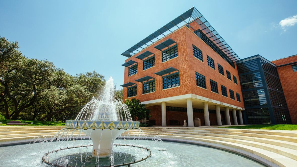 Miller fountain behind Northrup Hall.