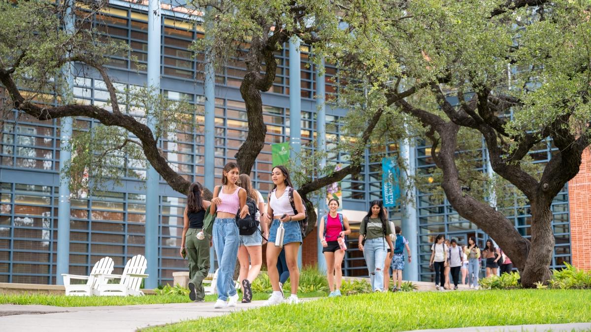 Students walk on first day of classes